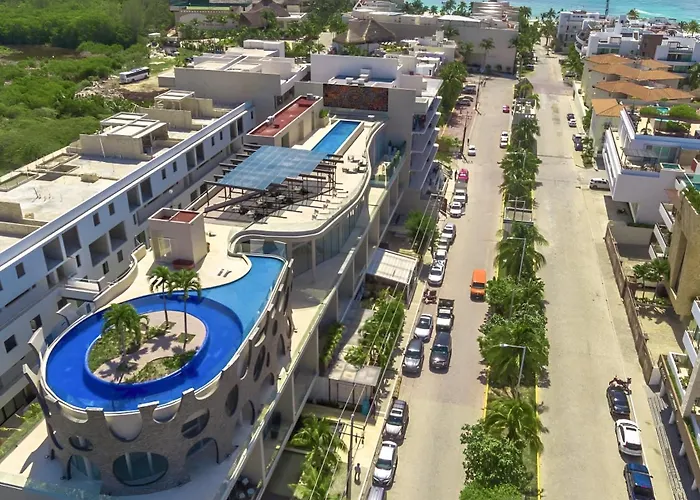 Grandioso De 2 Habs Cerca De La Playa Apartment