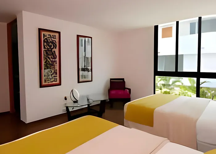 Grandioso De 2 Habs Cerca De La Playa Apartment